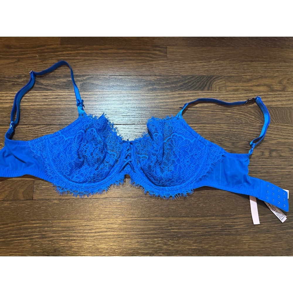 NWT Victoria's Secret Dream Angels Blue Lace Push-Up Without Padding Bra 34DDD